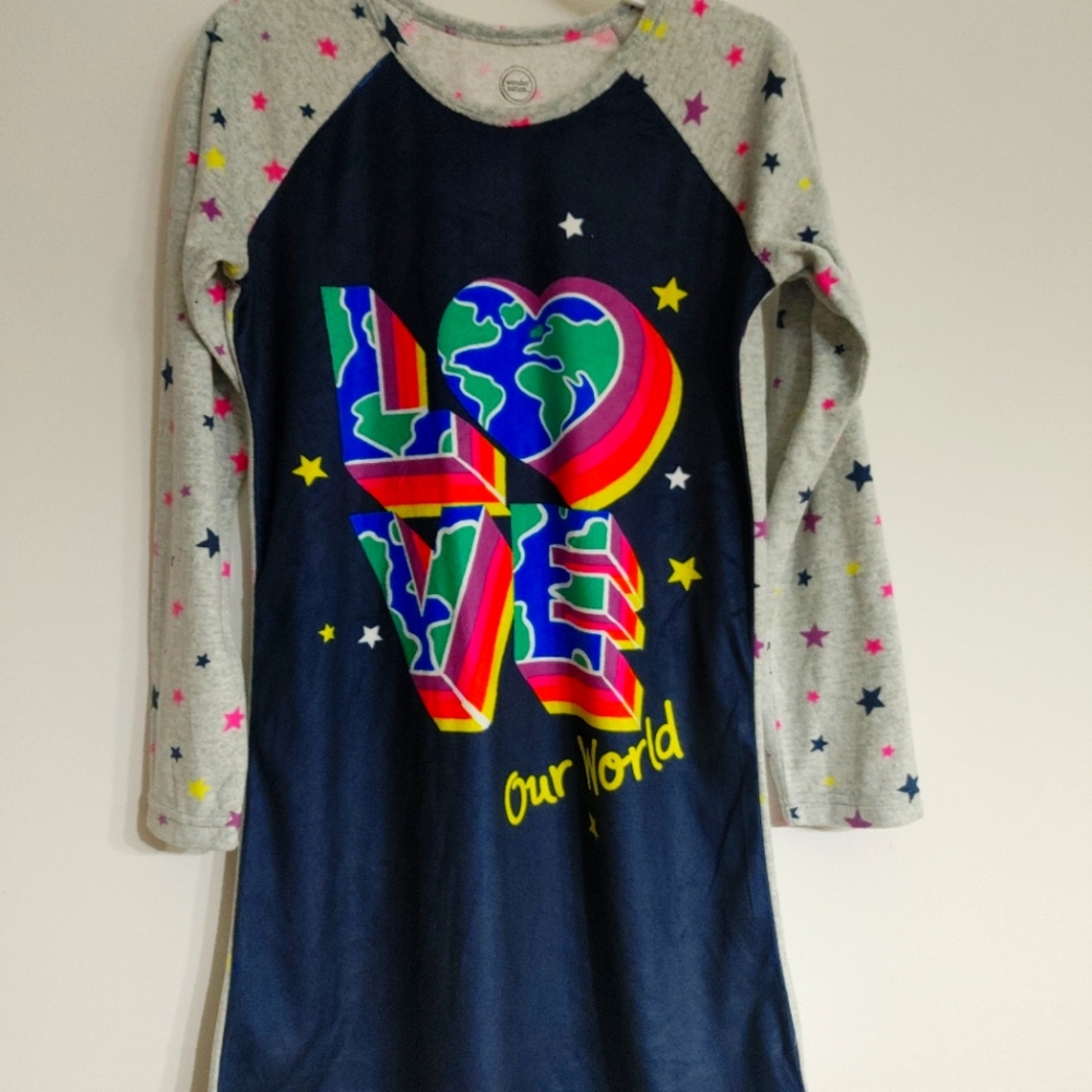 Wonder Nation Girls Nightgown Soft Sleepwear "Love Our World" Large L 10-12